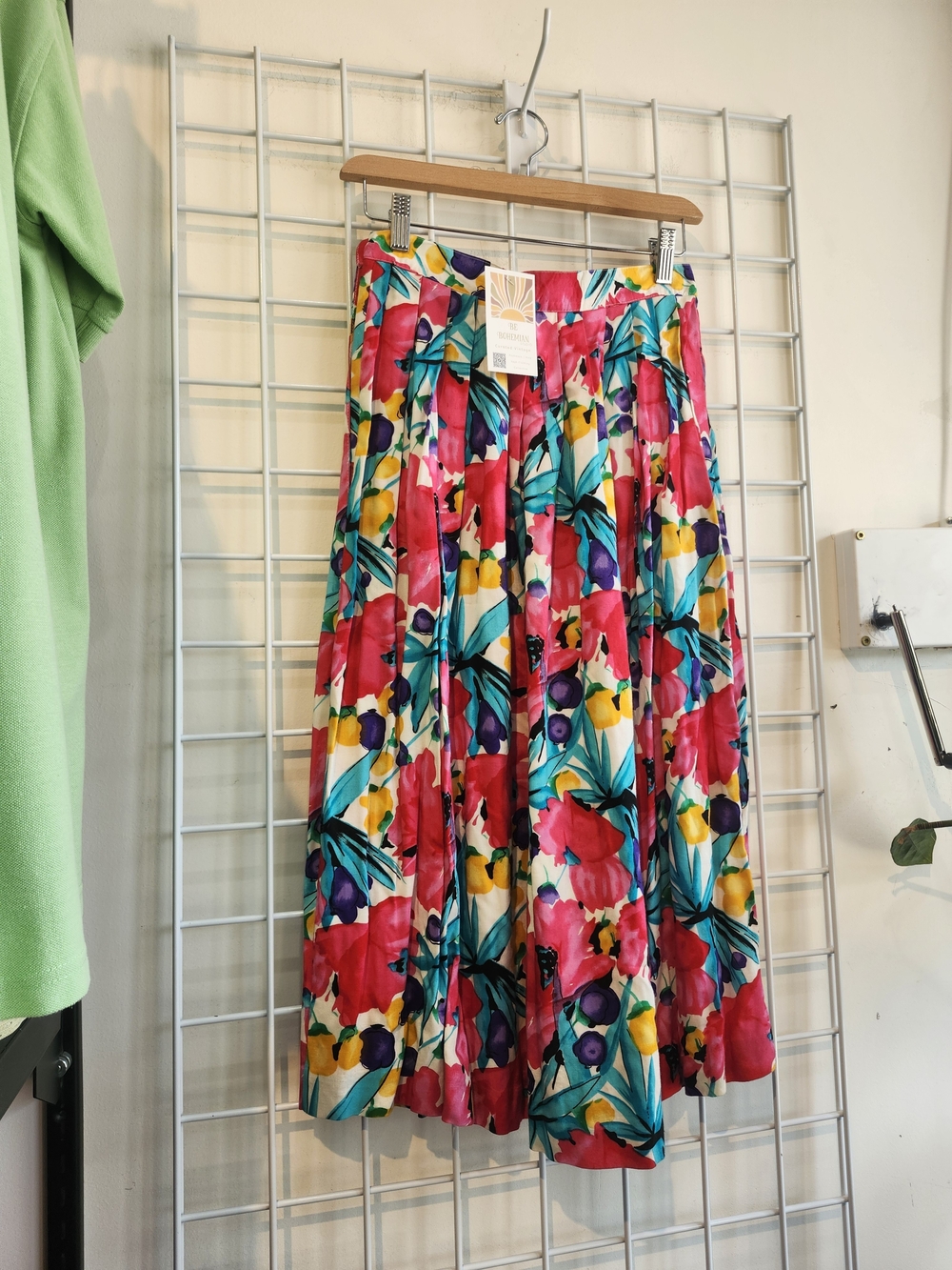 Vintage 90s Floral Pleated Midi Skirt - Pink Multi
